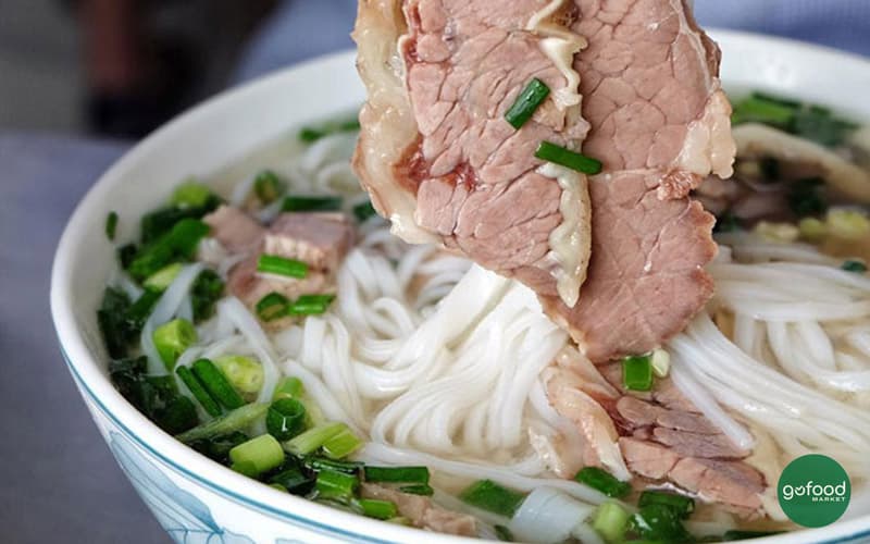 Phở Bò Chín Nạm