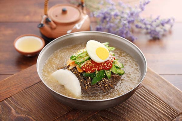Mì Lạnh Hàn Quốc