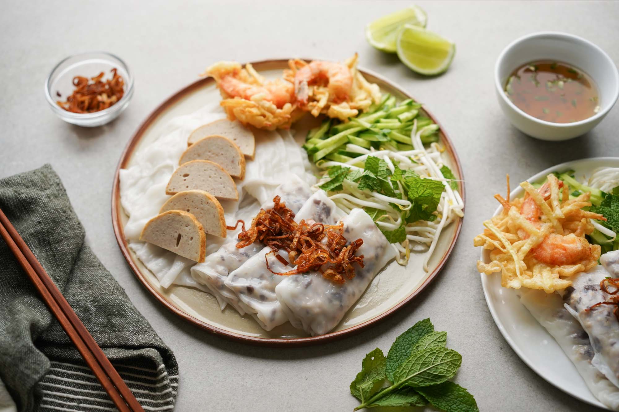 Bánh Cuốn Nóng